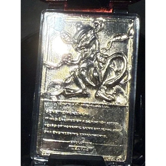 1999 Pokemon Burger King Limited Edition 23K Gold Plated Mewtwo Card